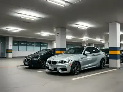 愛知県庁舍駐車場
